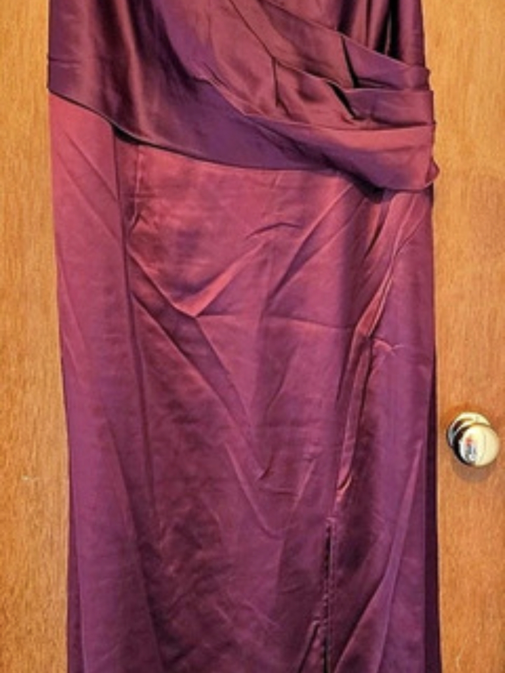 David's Bridal Stretch Satin Pleated Waistline Sheath Dress Purple Size 16